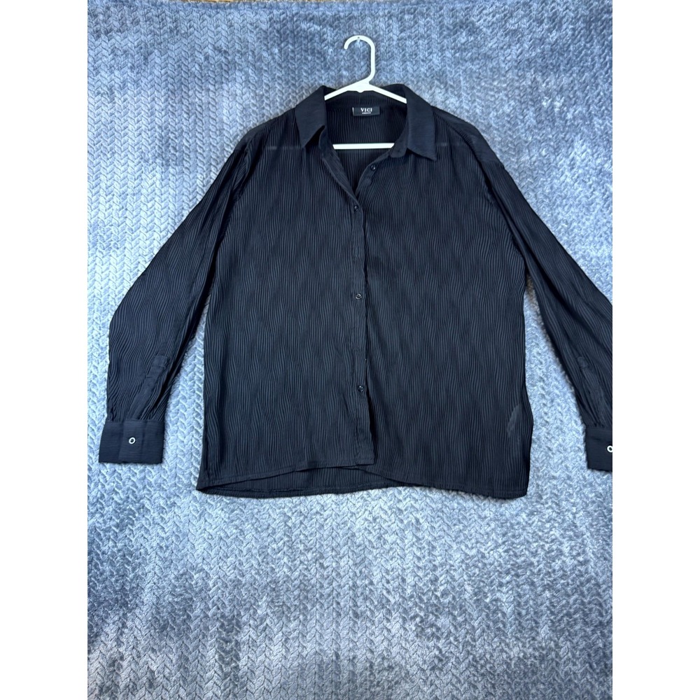 VICI Blouse Top Womens Medium Black Oversized Textured Plisse Button Up Long Slv
